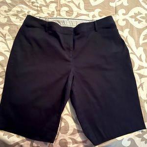 Talbots The Perfect Short 18W